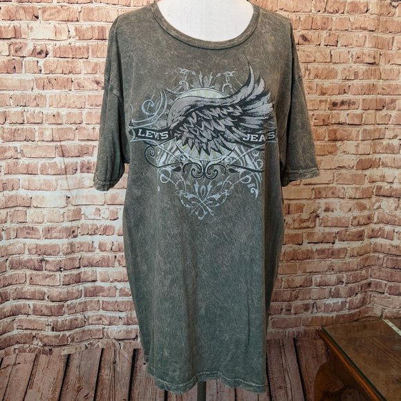 Levi's T-shirt Size Large - Picture 1 of 9